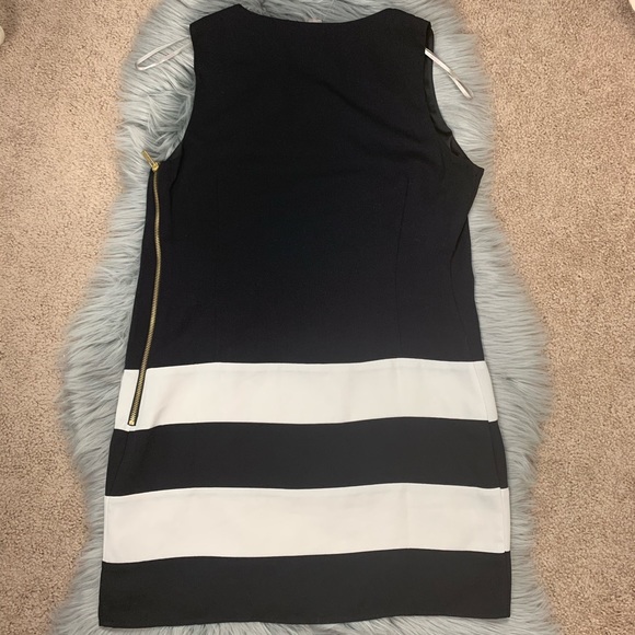 Black/white color block dress - Picture 5 of 7
